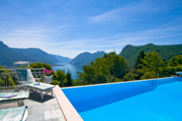 onvenient discounted first class flight to Italy - IFlyFirstClass