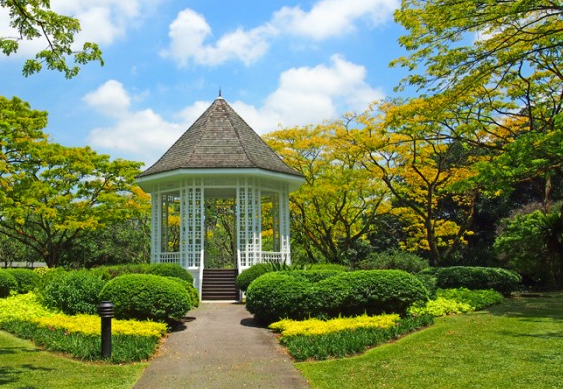 A day at the botanic garden restores your tranquility after a long business class flight to Singapore. - IFlyFirstClass