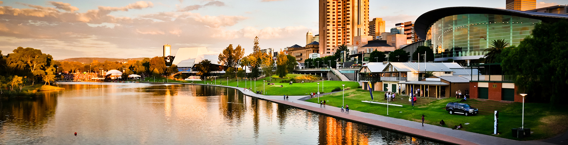 Discounted flight tickets to Adelaide - IFlyFirstClass