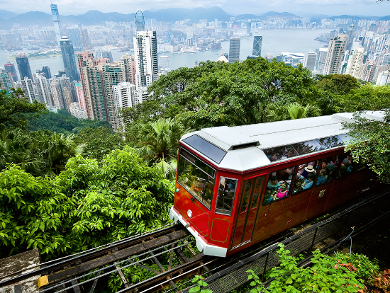  Snag deals on business class flights to Hong Kong so you can shop and explore Victoria Peak. - IFlyFirstClass